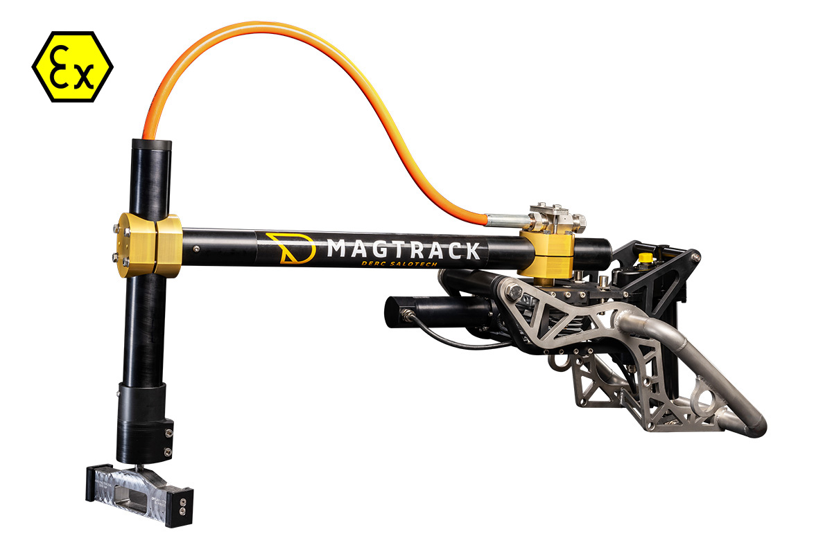 MagTrack (Tilt) Swing Arm - robotic waterblasting for surface preparation and industrial (tank) cleaning